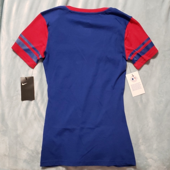 CUBS V-Neck Shirt - Picture 2 of 7
